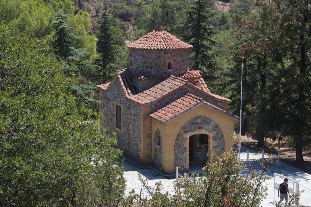 4 Agios Onoufrios Chapel