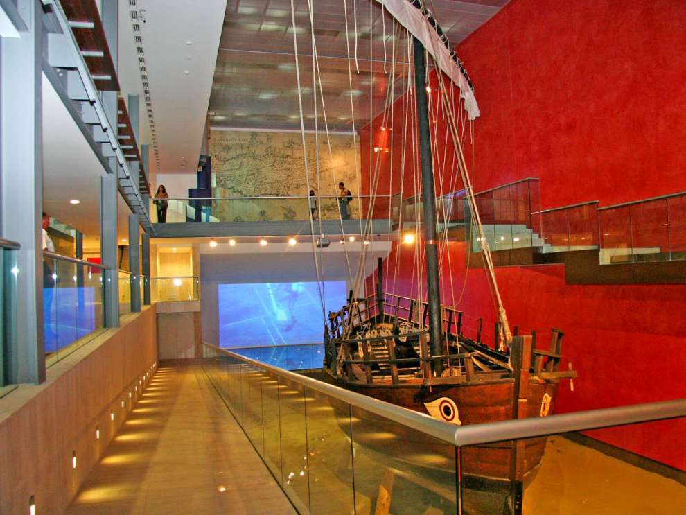 Морской (Thalassa) музей Айа-Напы