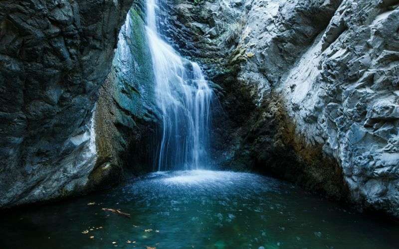 Millomeris Waterfall