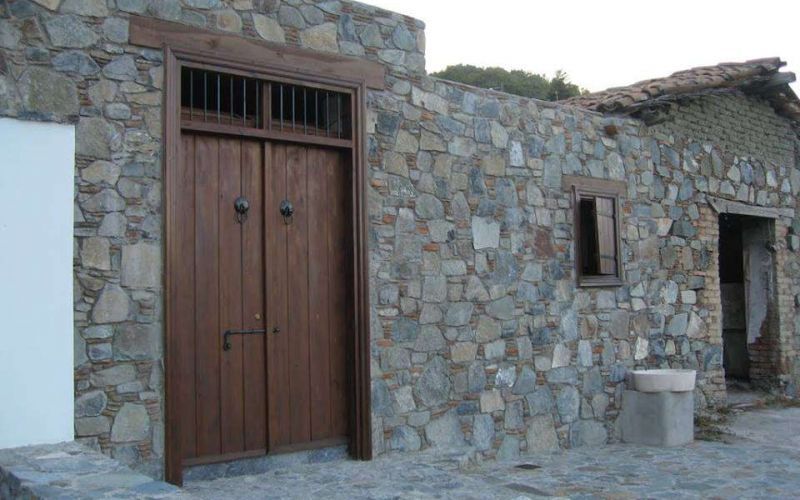 Lagoudera