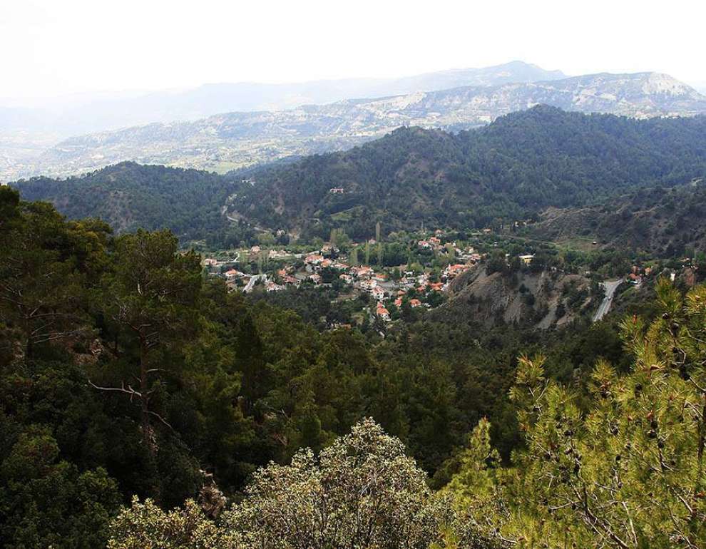 Το χωριό Μονιάτης Λεμεσού - Ένα πανέμορφο εξοχικό μέρος με πλούσια φυσική  βλάστηση!