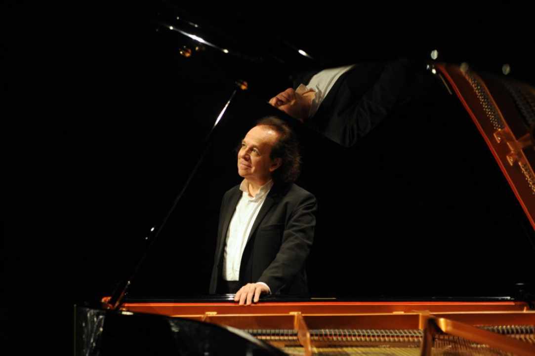 Συμφωνική Ορχήστρα Κύπρου - GRAND CONCERTO, σολίστ: Κυπριανός Κατσαρή