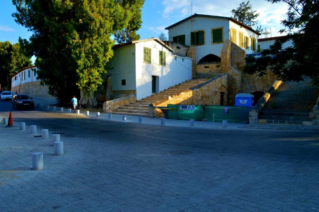 Paphos_Gate_gateway_Old_Nicosia