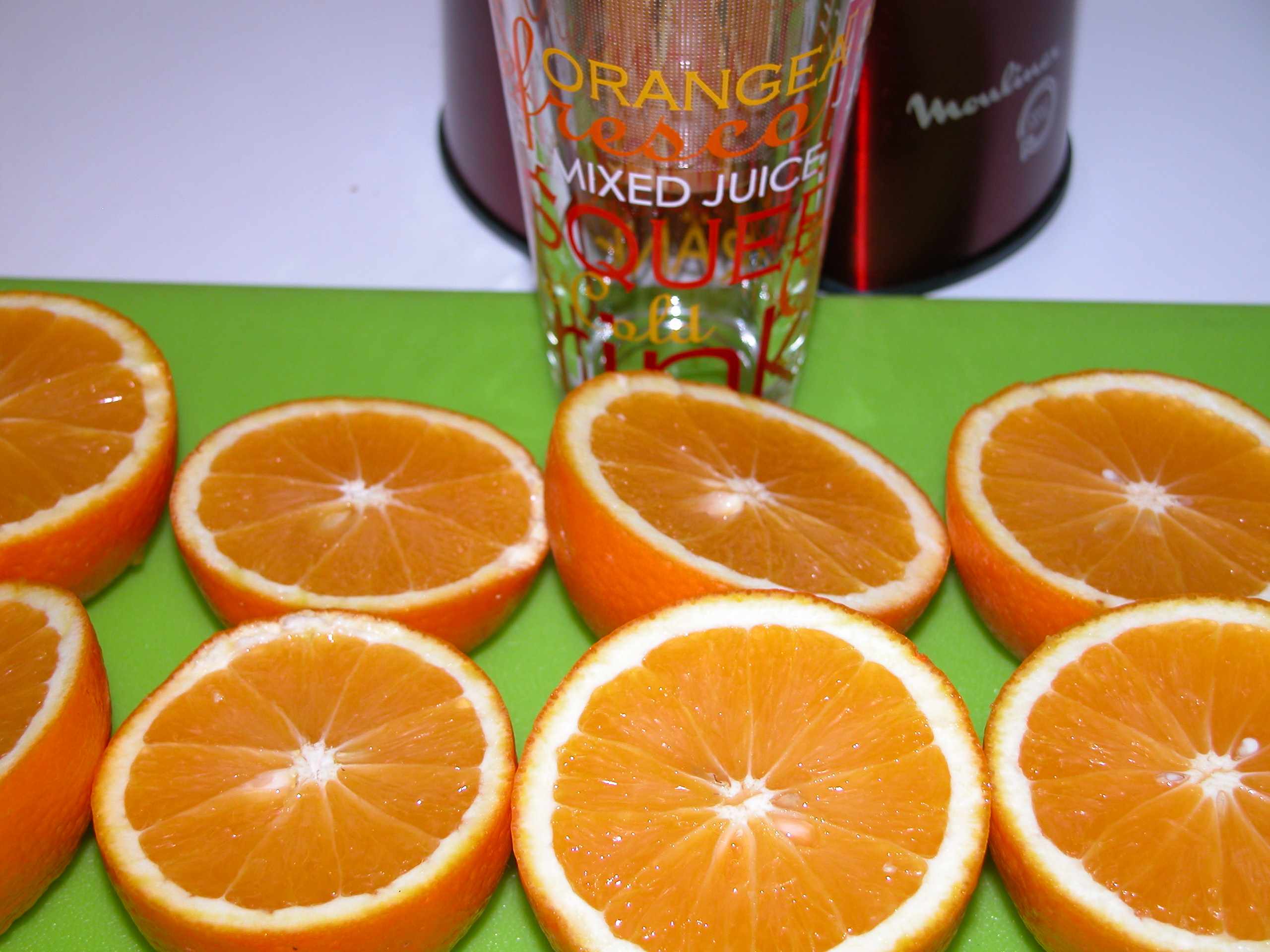Portokalada (Fresh Homemade Orangeade) 
