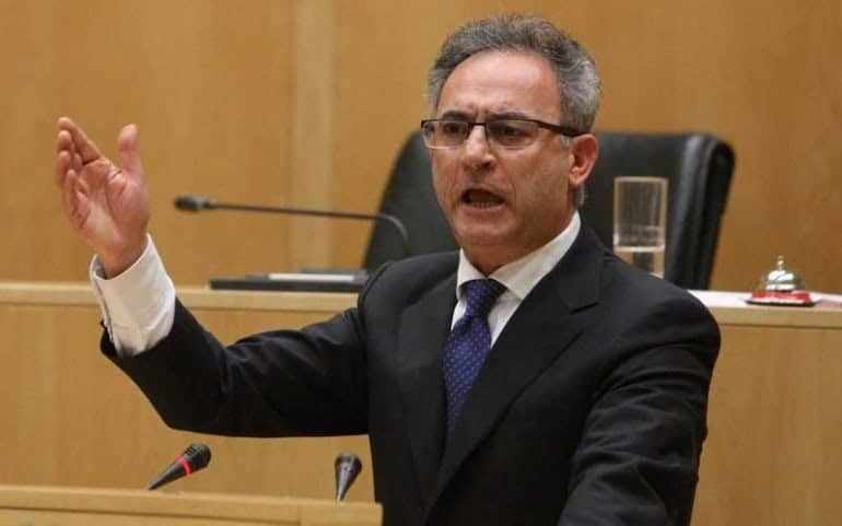 Ο υποψήφιος του ΔΗΣΥ, ο original, ανέλαβε «διεθνή πρωτοβουλία» για να λύσει το μεταναστευτικό