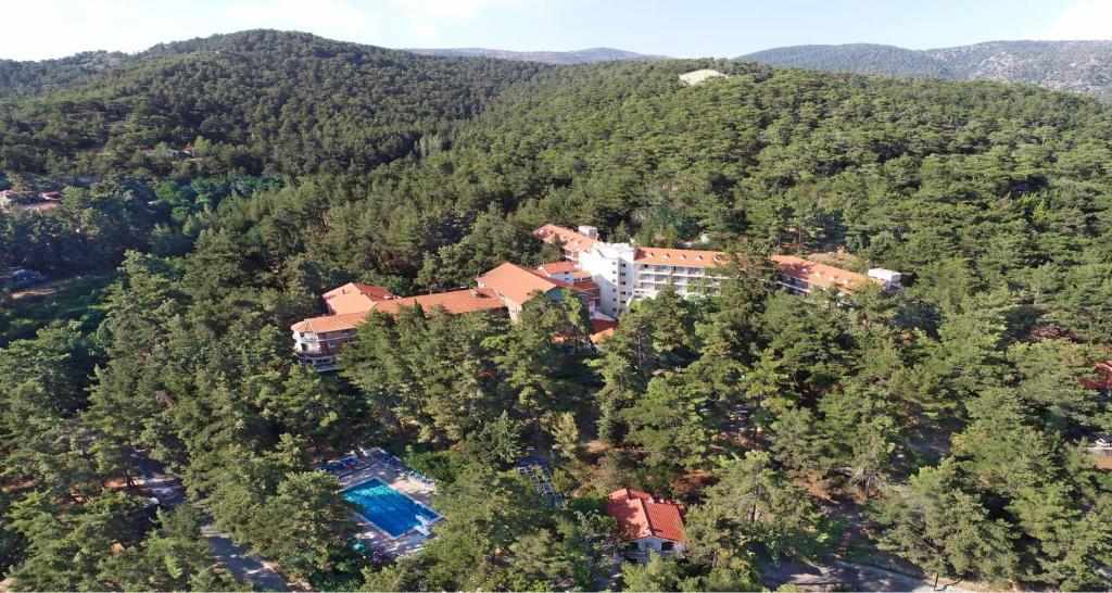 Εξαγοράστηκε και αλλάζει χέρια το Forest Park Hotel