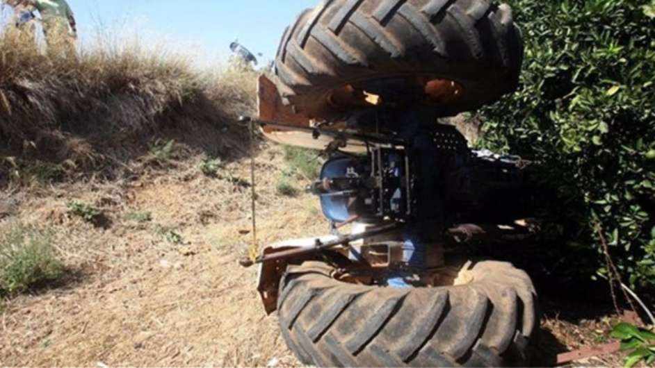 Νεκρός από ανατροπή του τρακτέρ του 84χρονος στον Λυθροδόντα