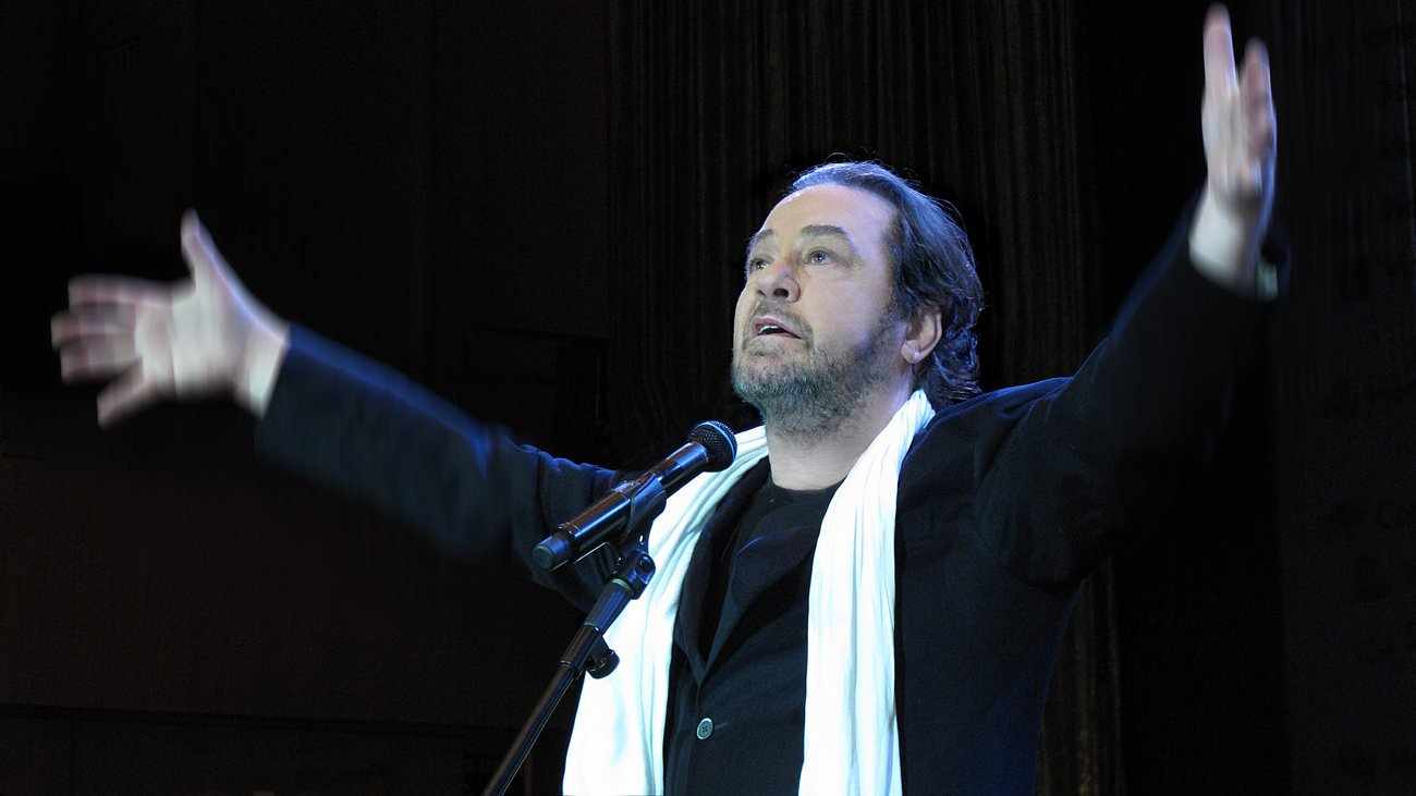 Ο Γιάννης Πάριος στην Κύπρο
