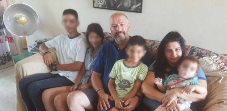 Κραυγή απόγνωσης από μια πολύτεκνη άνεργη μάνα