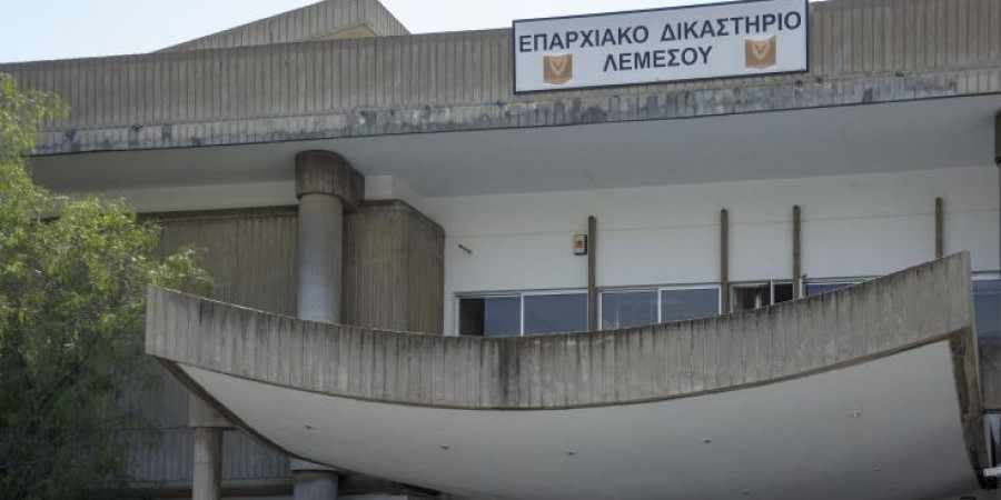 Υπό κράτηση τρεις ανήλικοι για κλοπές στη Λεμεσό