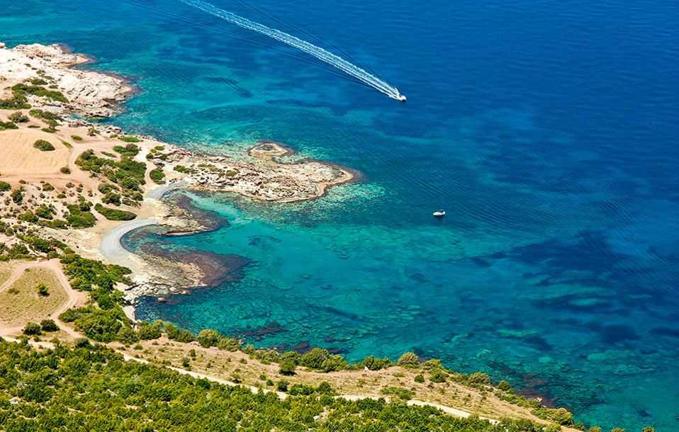 Πέραν των 400 άτομα εκφράζουν την έντονη ανησυχία τους για το μέλλον του Ακάμα