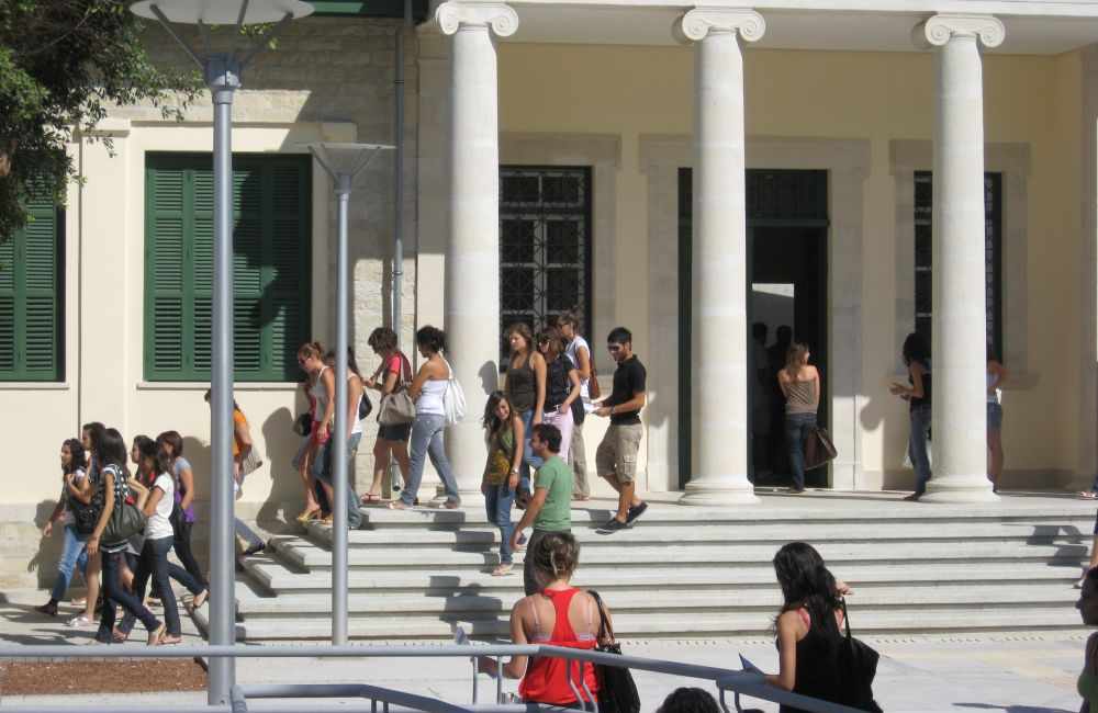 Mόνο με φοιτητές εμβολιασμένους το ΤΕΠΑΚ