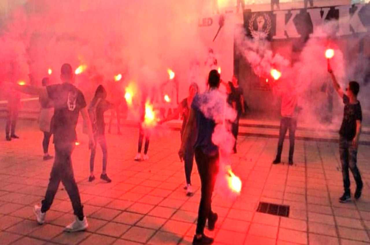 Προειδοποιεί το ΥΠΠΑΝ για το «έθιμο της πρώτης μέρας» στα σχολεία