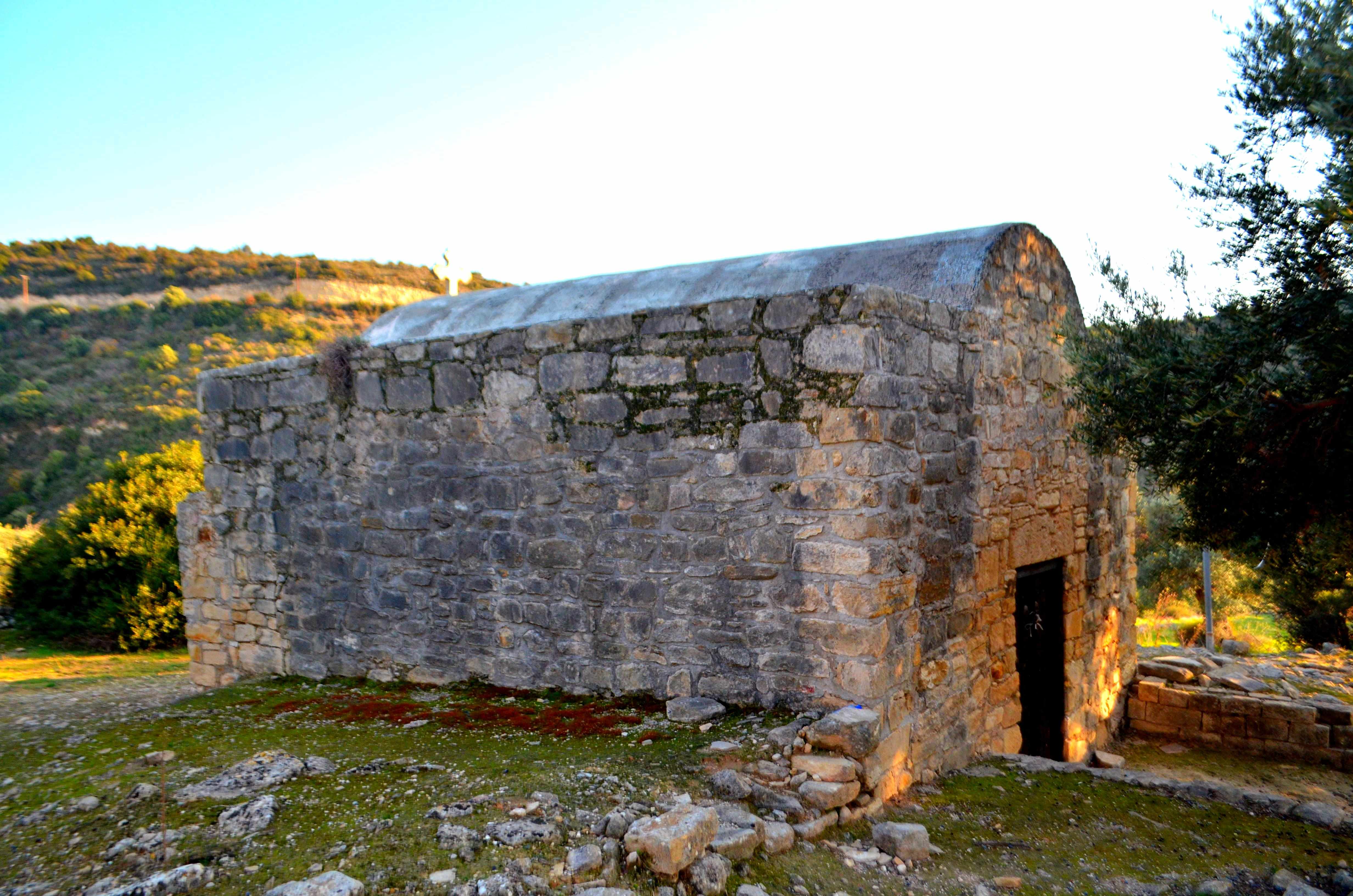 Εξωκλήσι Αγίων Κωνσταντίνου και Ελένης