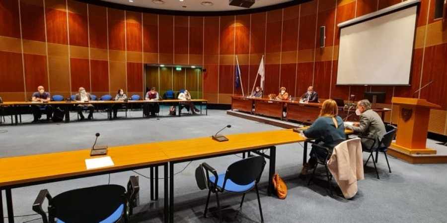 Εφαρμόζεται τη Δευτέρα το Test to Stay στα σχολεία