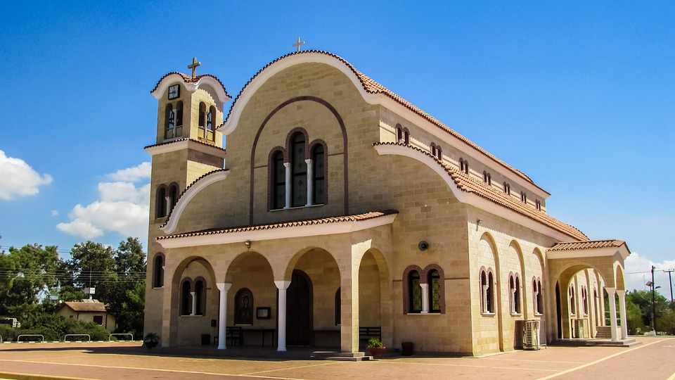 Εκκλησία Αγίας Μαρίνας και Αρχάγγελου Μιχαήλ στην Άχνα
