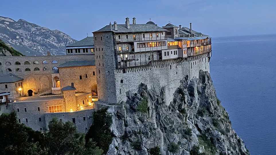 Έρευνα της OLAF στο Άγιον Όρος για ξέπλυμα βρόμικου χρήματος