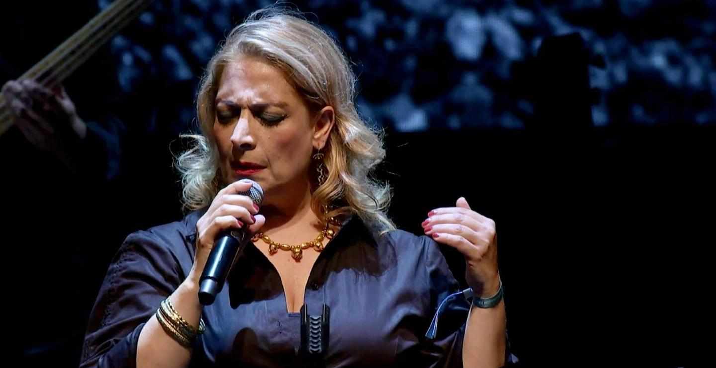 Η Αλέξια παρουσιάζει τη συναυλία «In a Jazz Mood»