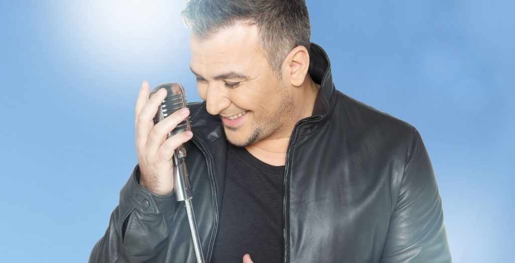 Ο Αντώνης Ρέμος έρχεται στην Κύπρο