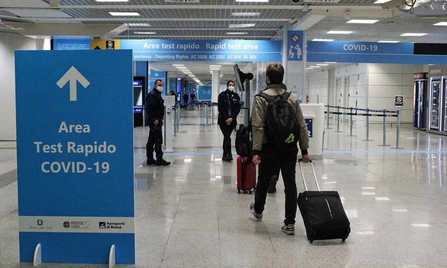 Η Ε.Ε. ανοίγει τα σύνορα για εμβολιασμένους ταξιδιώτες