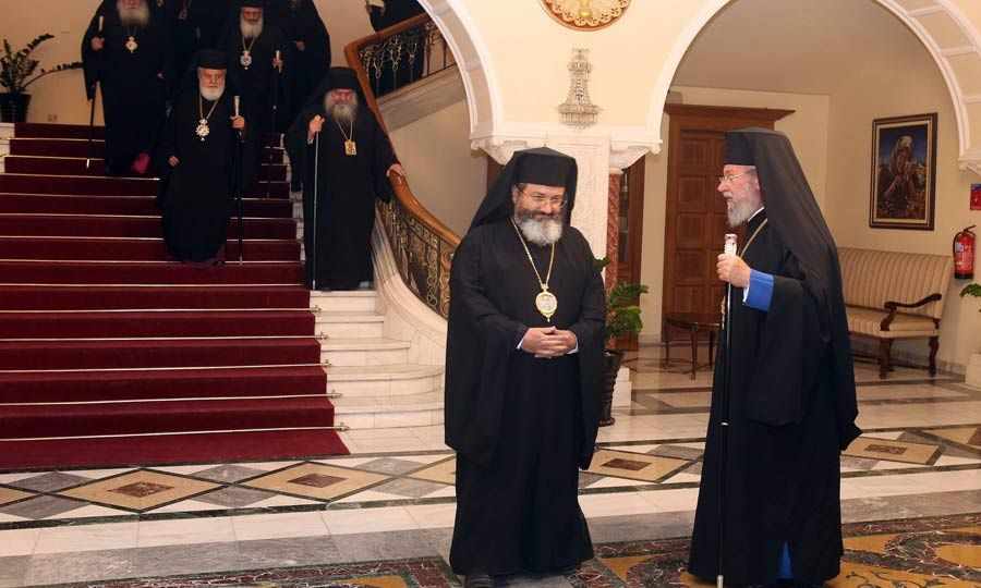 Συναγερμός στην Αρχιεπισκοπή από κρούσμα κορωνοϊού