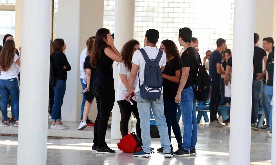 Μαθητής έχει κάνει 4 αρνητικά τεστ αλλά δεν τον δέχονται στο σχολείο
