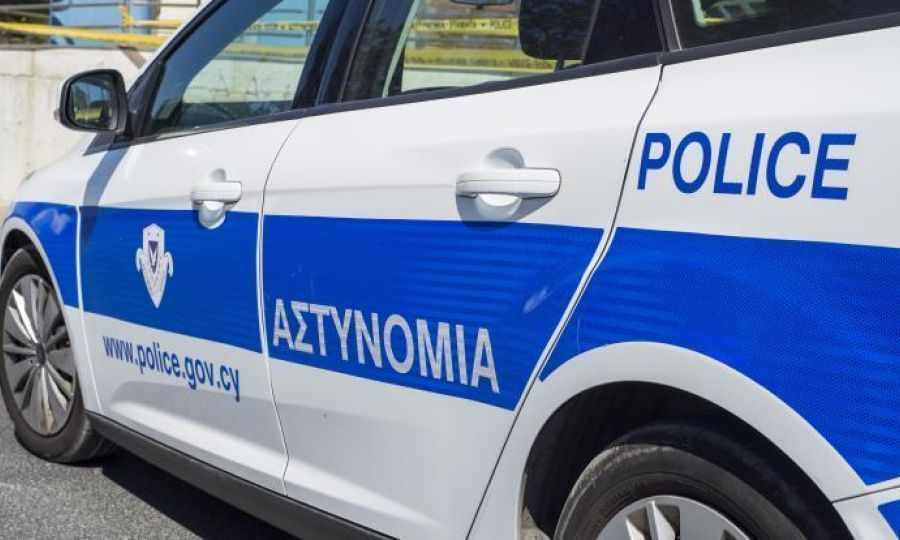 Λεμεσός: Άνδρας λήστεψε τη γυναίκα του στην πλατεία του Μεσαιωνικού Κάστρου!