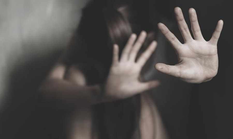 20 γυναικοκτονίες σε τρία χρόνια, 18 φόνοι με κυνηγετικά σε δέκα