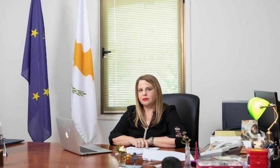 Οι οικιακές βοηθοί στην Κύπρο δουλεύουν 40% περισσότερο
