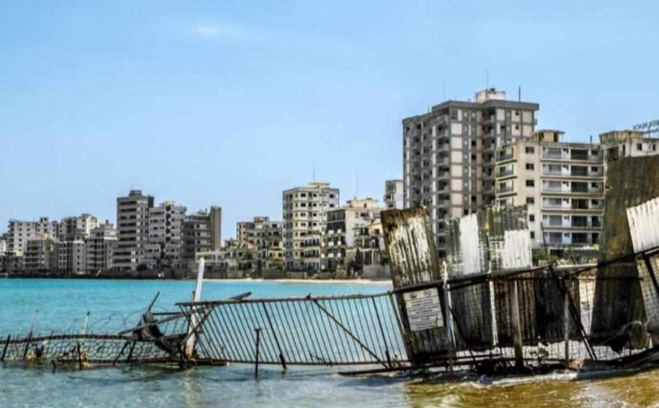 Έρευνα για ομαδικούς τάφους στα Βαρώσια