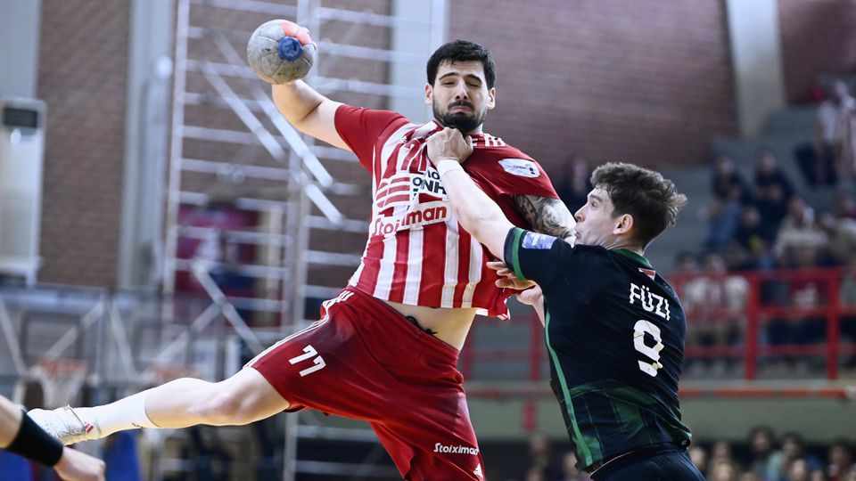 Βαλούρ-Ολυμπιακός 30-26