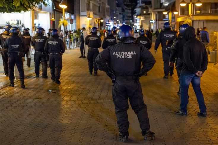 111 καταγγελίες.