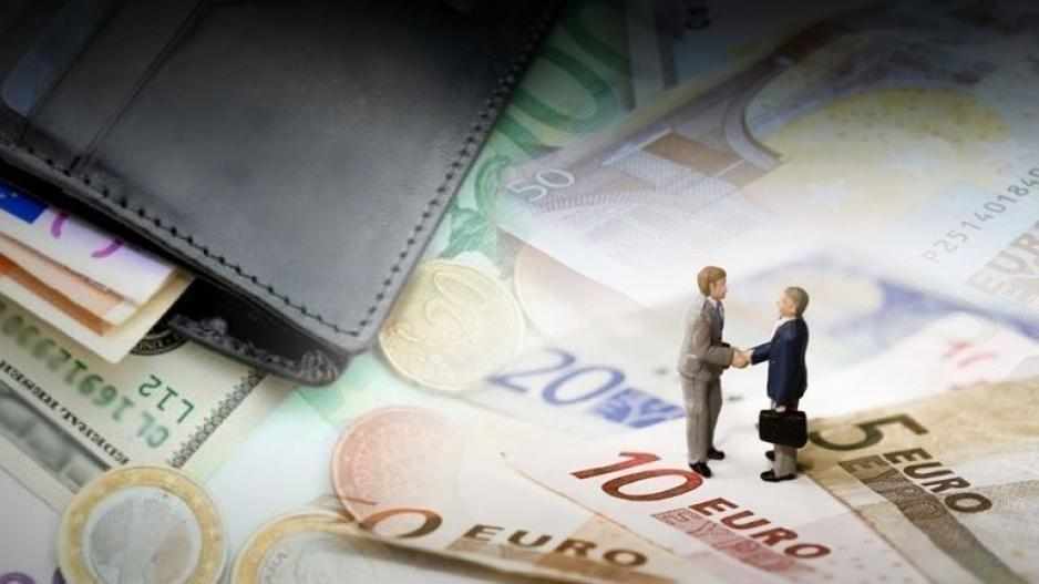 Παζάρι για Κατώτατο Μισθό - Ψάχνουν το νούμερο από €944 έως €1036