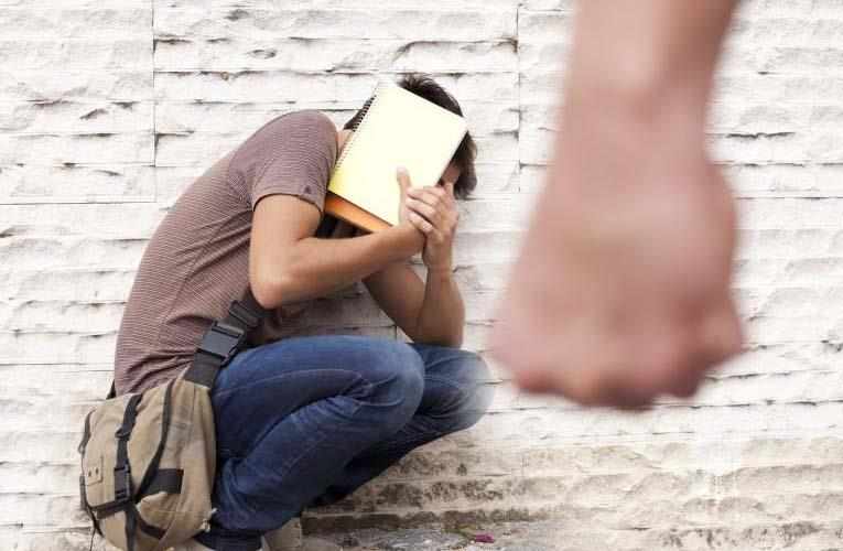 ΥΠΑΝ: Μπαίνουν φρουροί σε Γυμνάσια