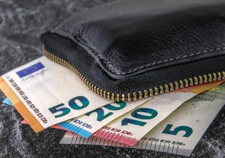 Οι δαπάνες των νοικοκυριών σε ΕΕ και Κύπρο