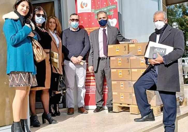 Συναντάμε σπίτια και ανθρώπους που έχουν εγκαταλειφθεί. Βρίσκαμε σπίτια αχούρι. Κάποια δεν θύμιζαν οικίες