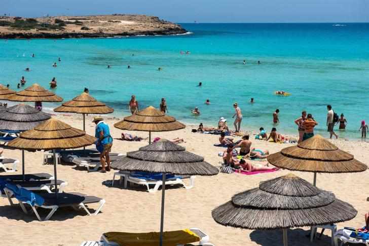 37 χρόνια πίσω ο τουρισμός λόγω της πανδημίας