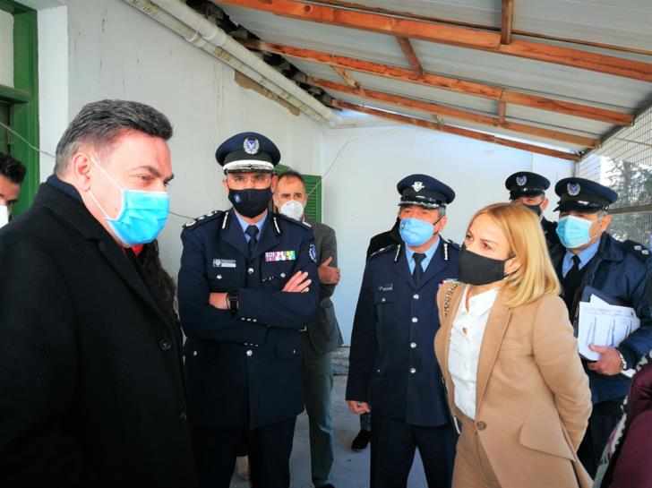 H Γιολίτη στους Σταθμούς Λήδρας και Πύλης Πάφου