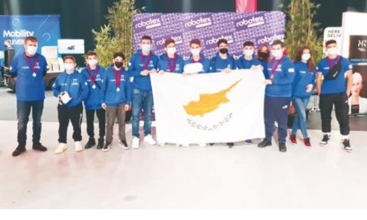 Σάρωσαν τα βραβεία οι Κύπριοι ρομποτιστές