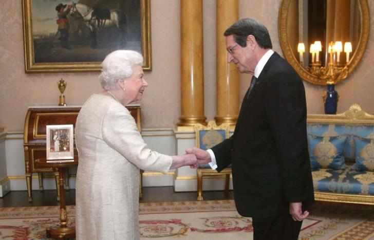 Το συλλυπητήριο μήνυμα του ΠτΔ για τον θάνατο της Βασίλισσας Ελισάβετ