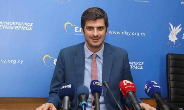 ΔΗΣΥ: Να δημοσιοποιήσει τις κρυφές συμφωνίες ο Χριστοδουλίδης