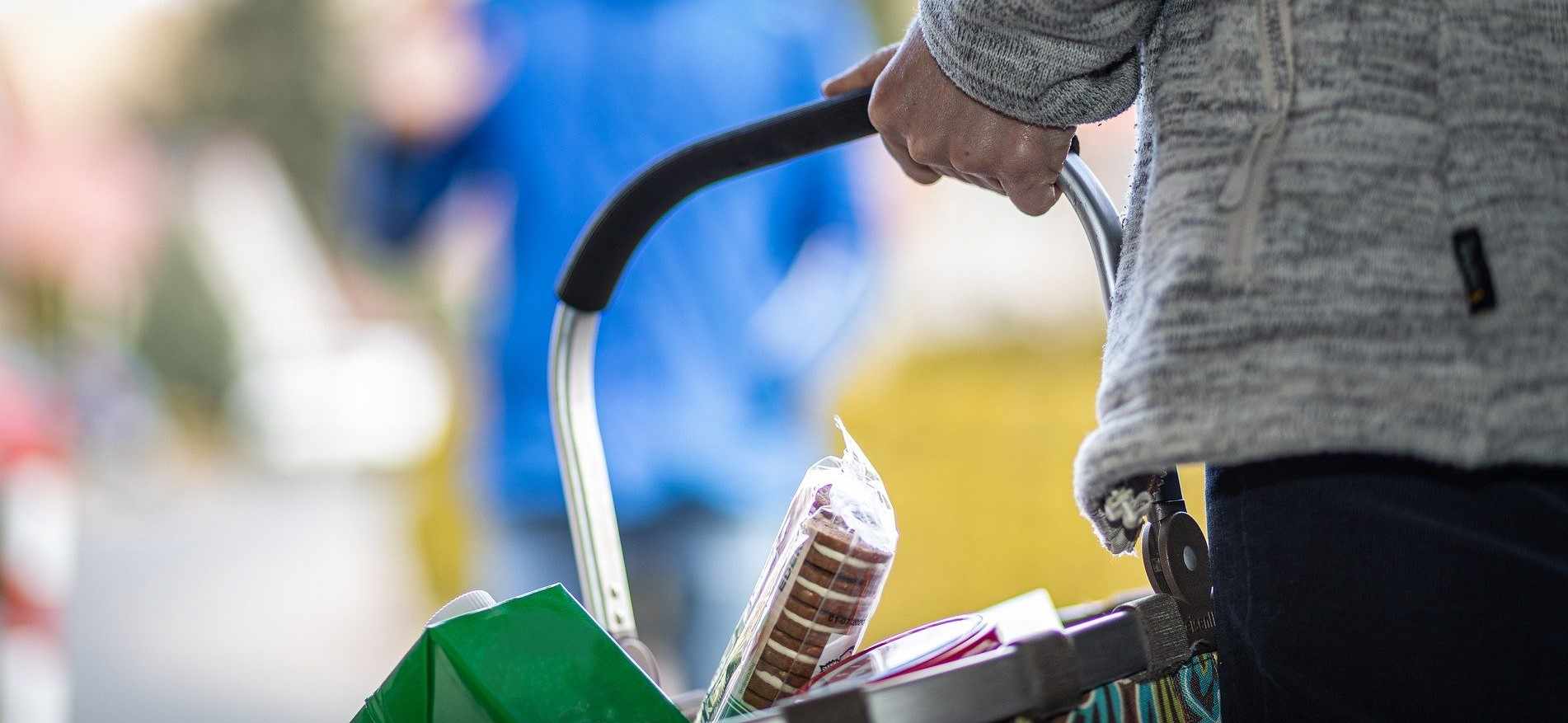 Συλλογή ειδών πρώτης ανάγκης στην Πάφο