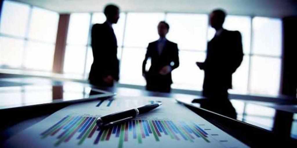 Eρευνα κατά Δ/ντικού στελέχους Δημοσίου – Φέρεται να μετέτρεψε σε «οικογενειακό υπάλληλο» υφιστάμενο του