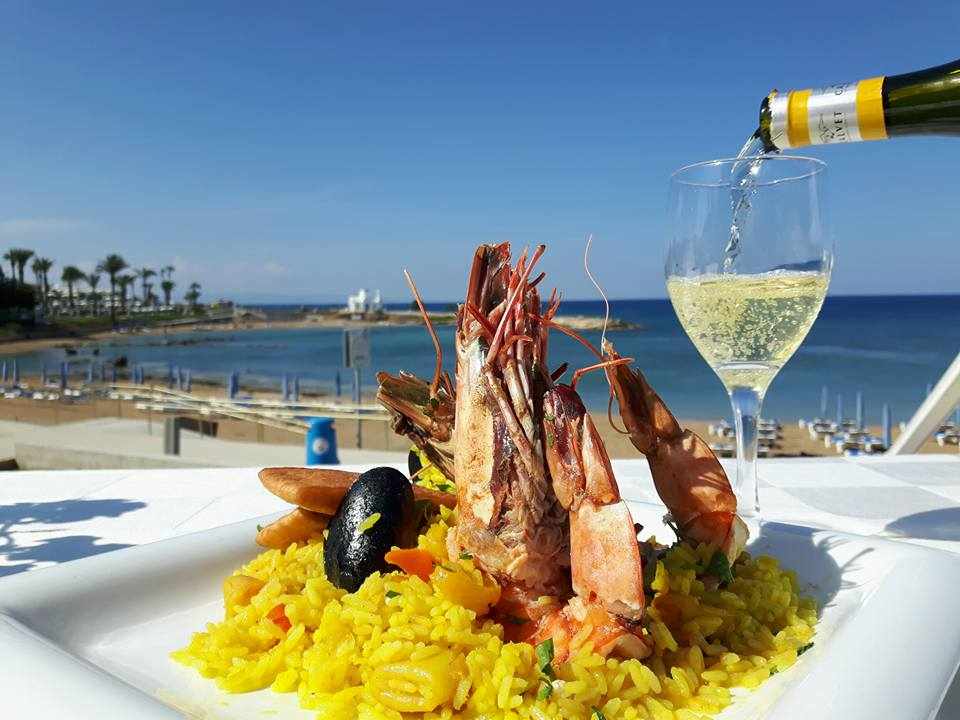 Do you enjoy seafood overlooking the Mediterranean?