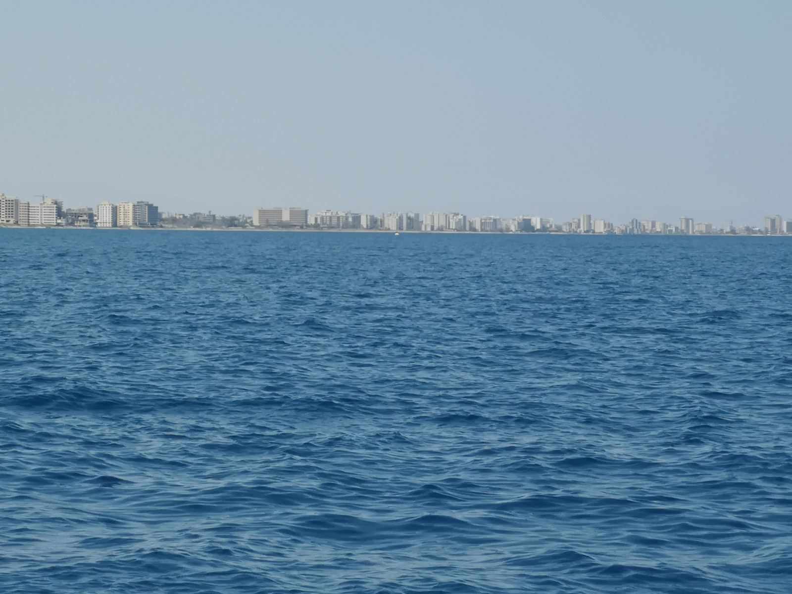 Έστειλαν μηνύματα αντίστασης και αγωνιστικότητας στην θαλάσσια πορεία «ΔΕΝ ΞΕΧΝΩ»