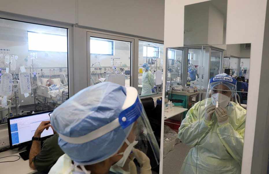 Στα όρια του το σύστημα υγείας έκκληση για βοήθεια