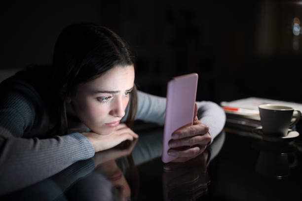 The Psychology of FOMO in the Modern Digital Age