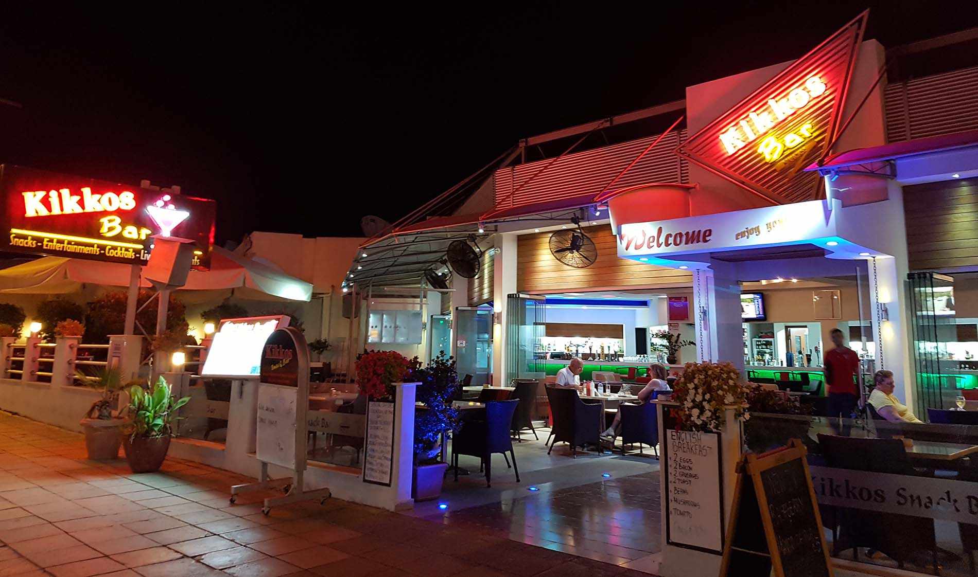 Interview with the owner of Kikkos Bar in Pafos