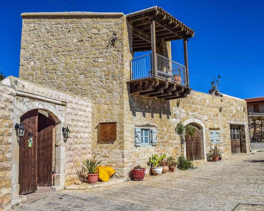 Τα Παραδοσιακά Σπιτάκια Στα Χωριά της Κύπρου