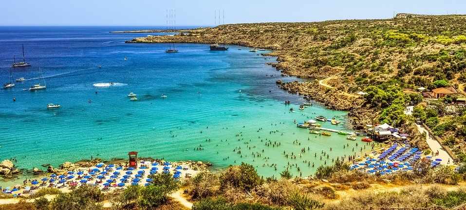 Η «Παραλία Του Κόννου», Αγία Νάπα - Πρωταράς